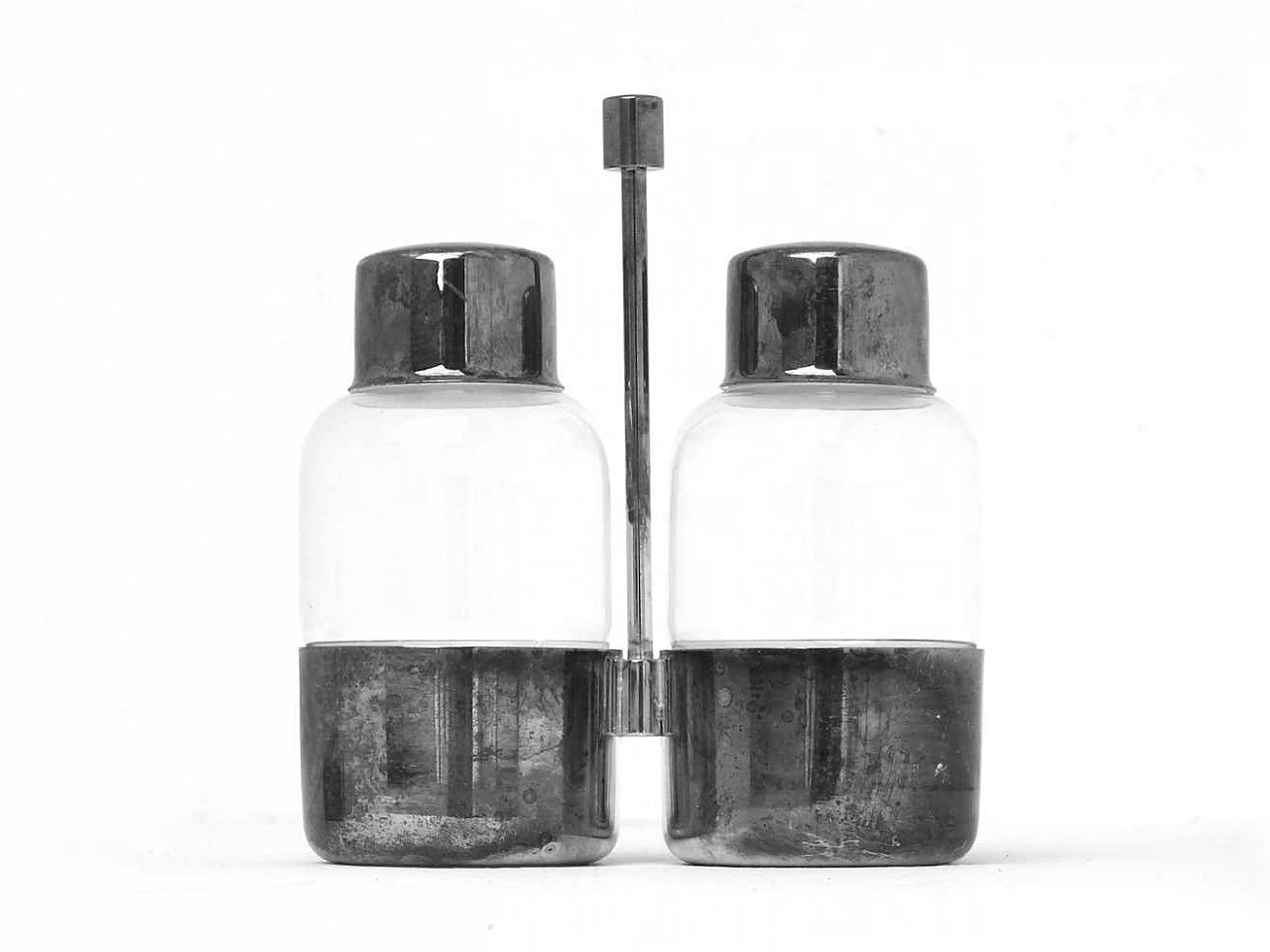 Pair of Io e Te liqueur glasses and salt shaker by Seguso, 1930s 6