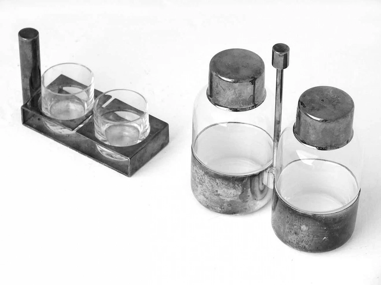 Pair of Io e Te liqueur glasses and salt shaker by Seguso, 1930s 8