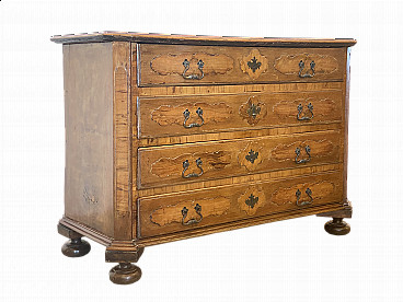 Louis XV walnut and olive commode, 18th century