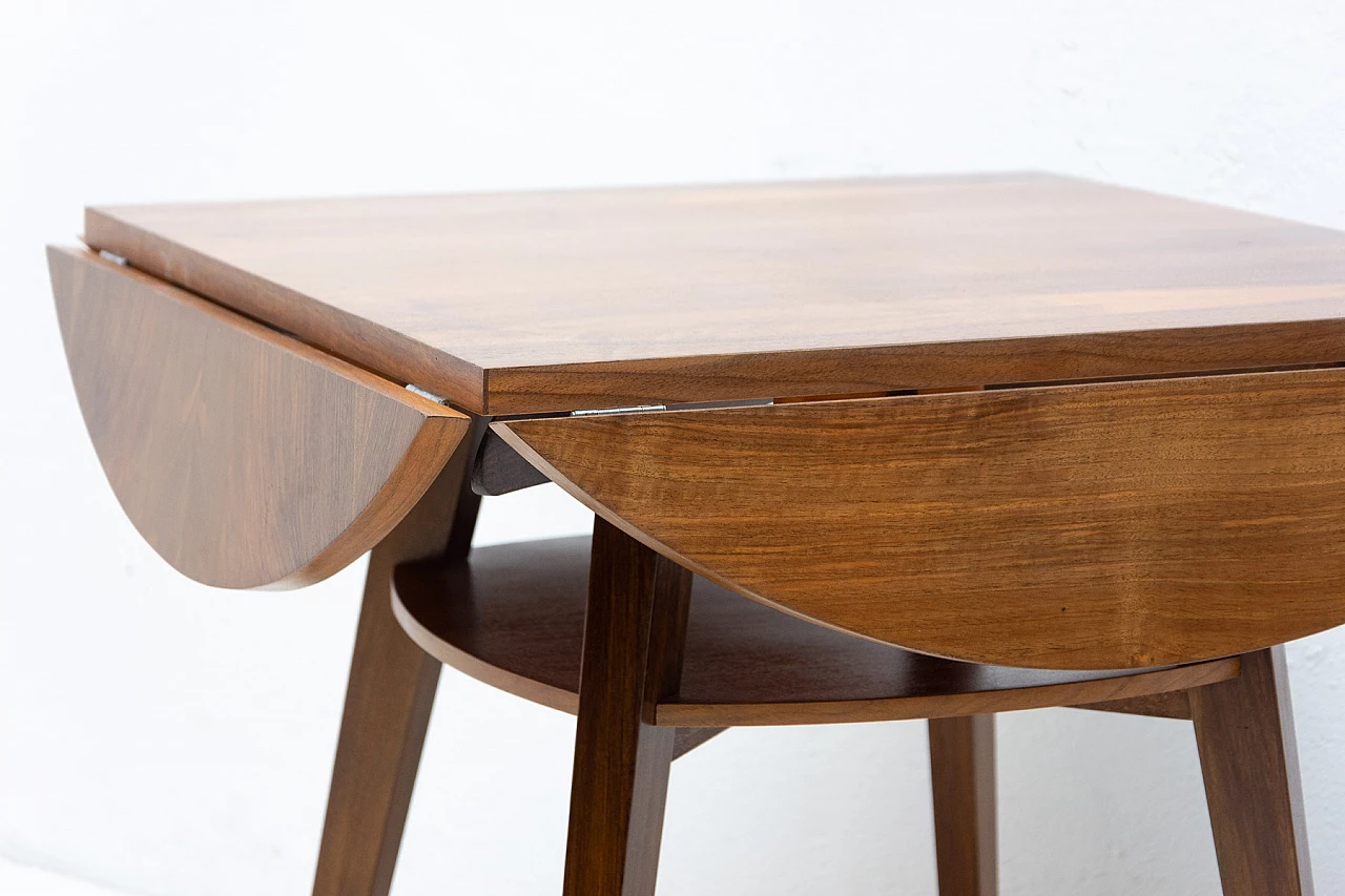 Folding walnut coffee table, 1950s 16