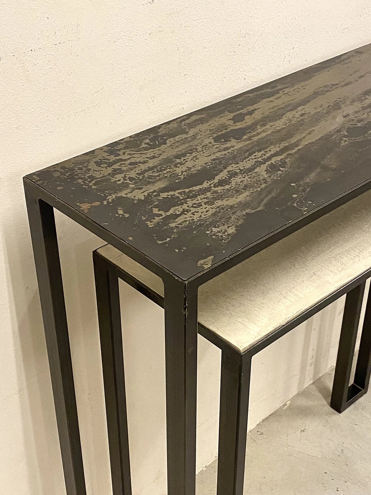 Consolle in ferro con doppio ripiano, anni '90 3