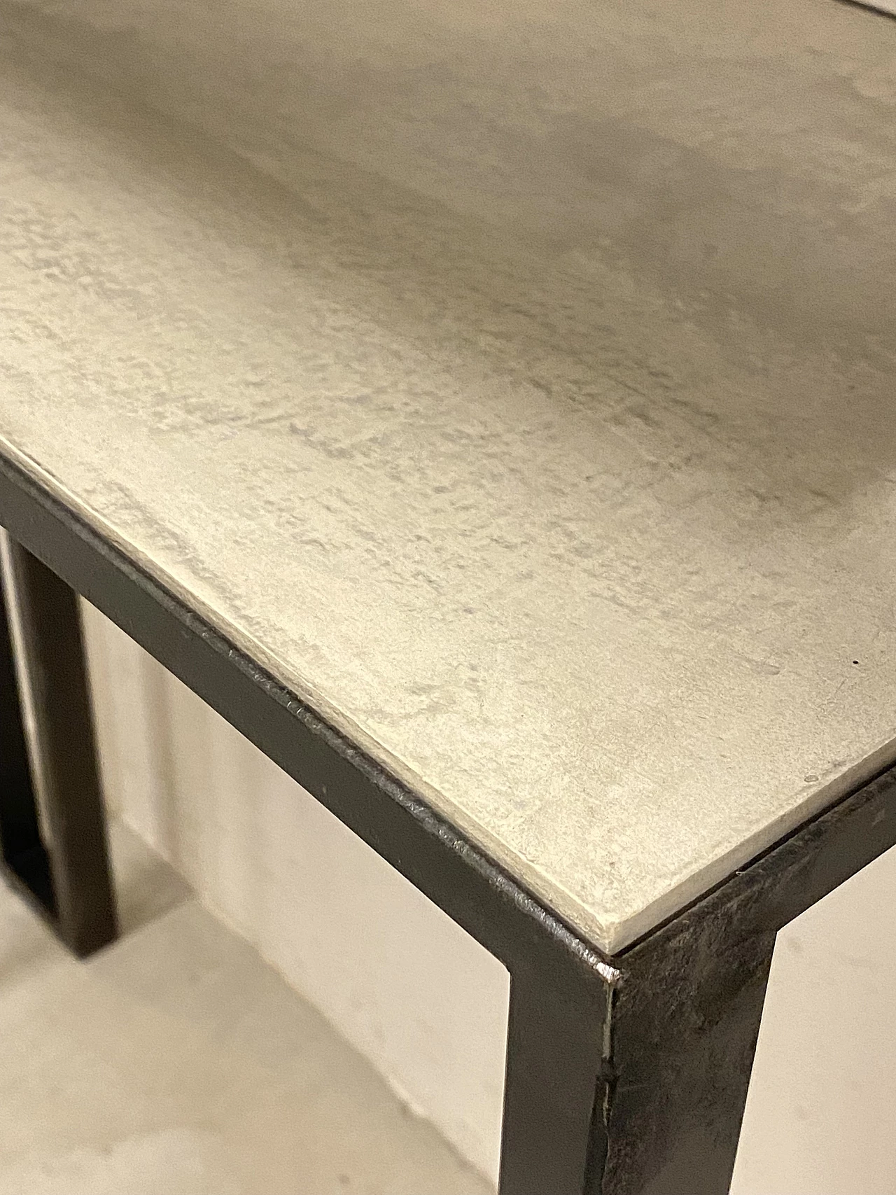 Consolle in ferro con doppio ripiano, anni '90 6