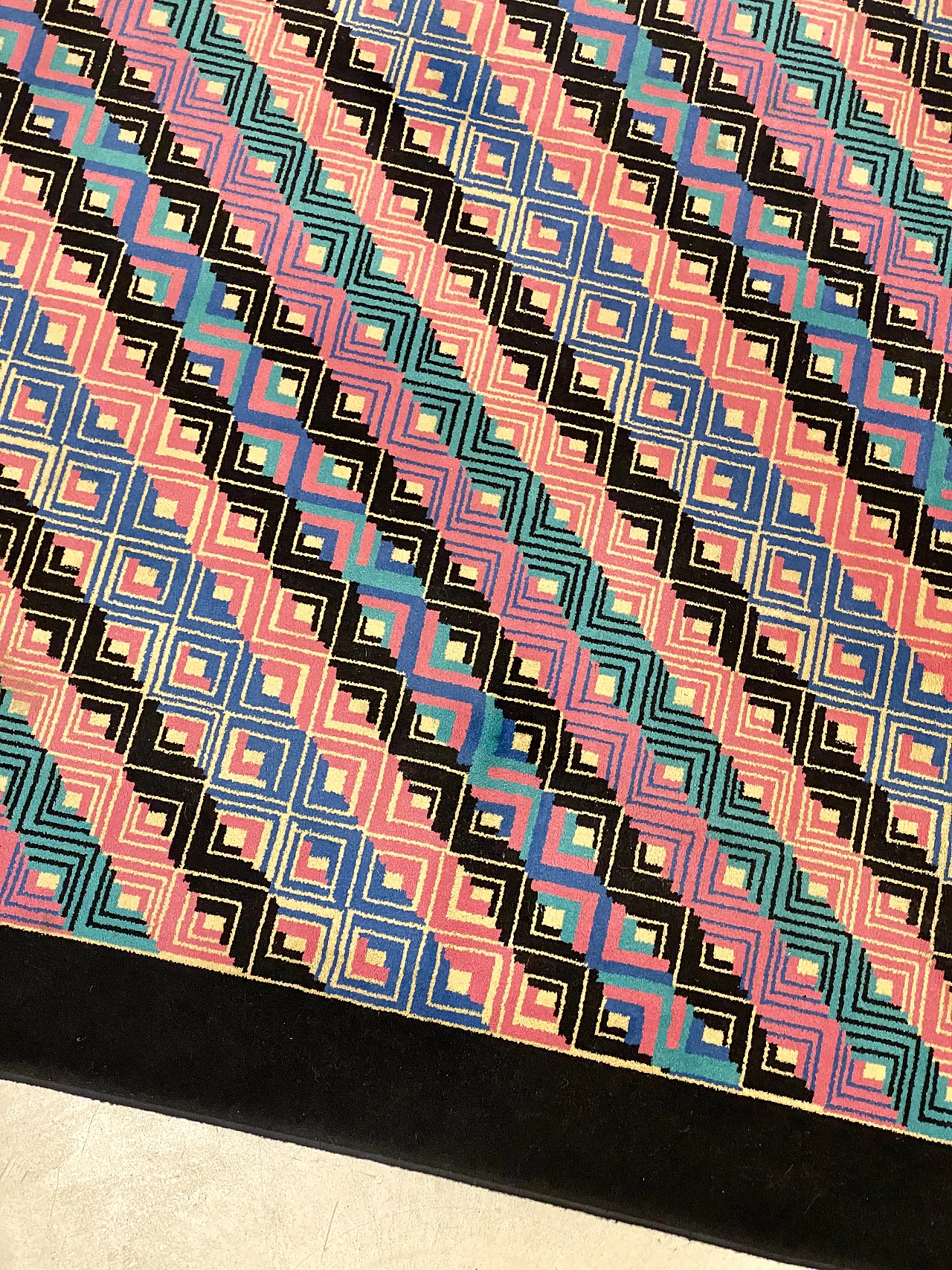 Diagonal Estate rug by Missoni, 1980s 3
