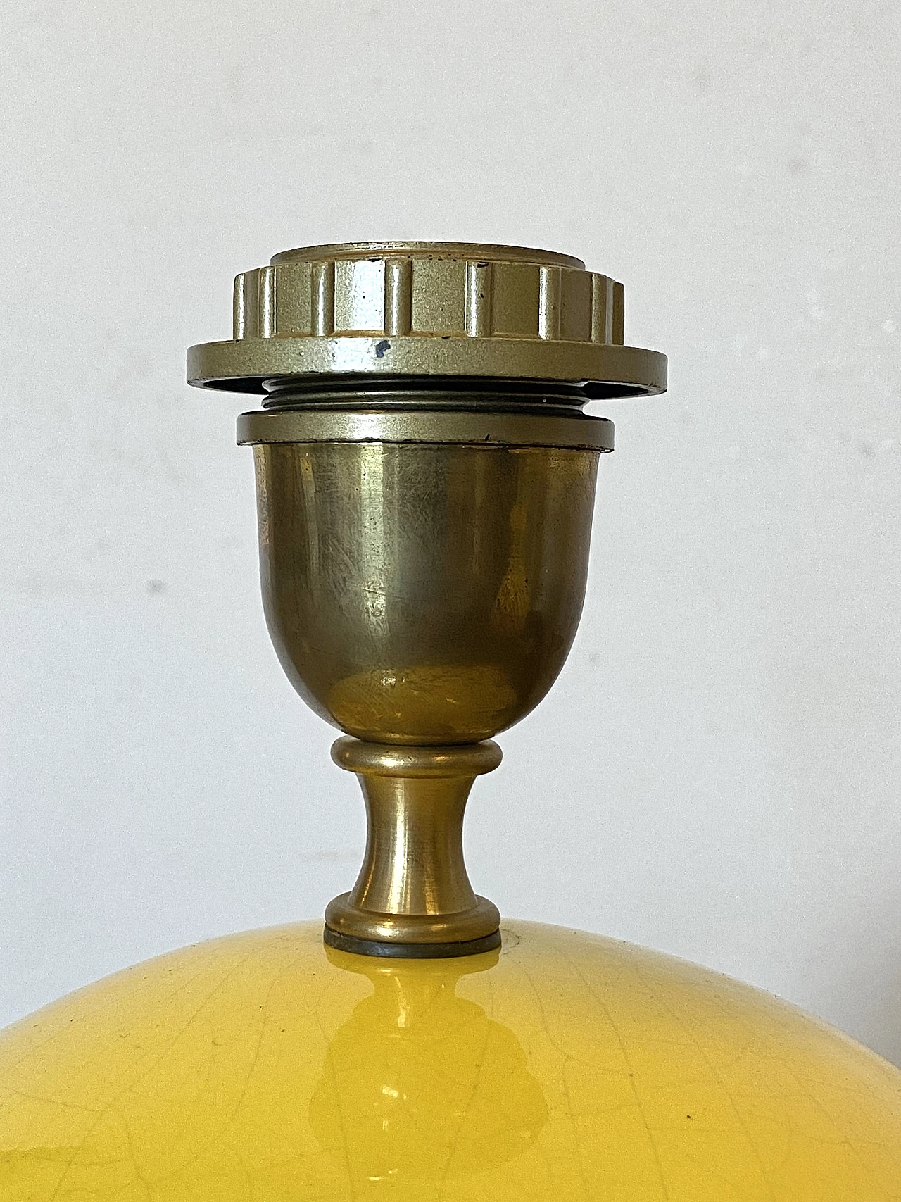 Coppia di lampade da tavolo in ceramica gialla, anni '70 10