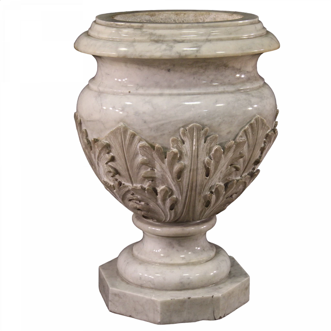 Carved and chiseled marble vase, second half of the 19th century 13
