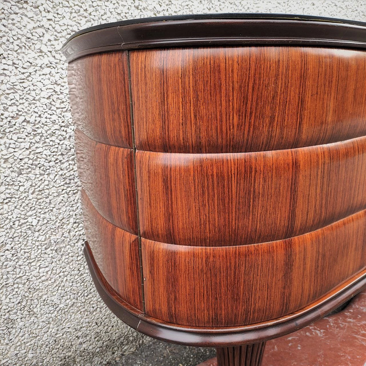 Credenza in legno con base in marmo rosso Francia di Vittorio Dassi, anni '50 5