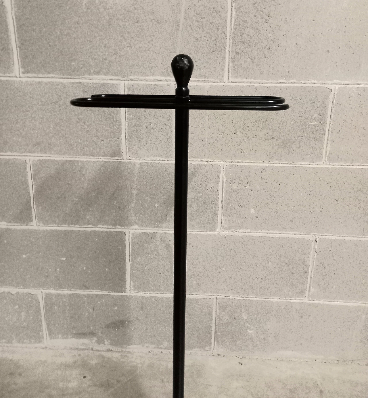 Servietto towel rack by the Castiglioni brothers for Zanotta, 1980s 1