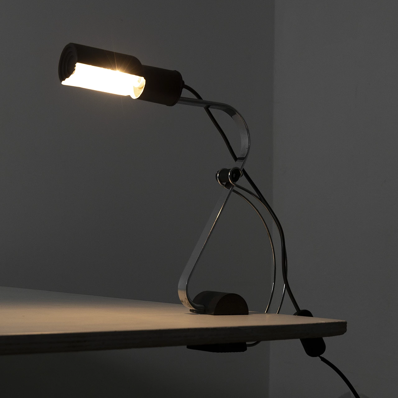 Chrome-plated metal desk clamp lamp, 1970s 12