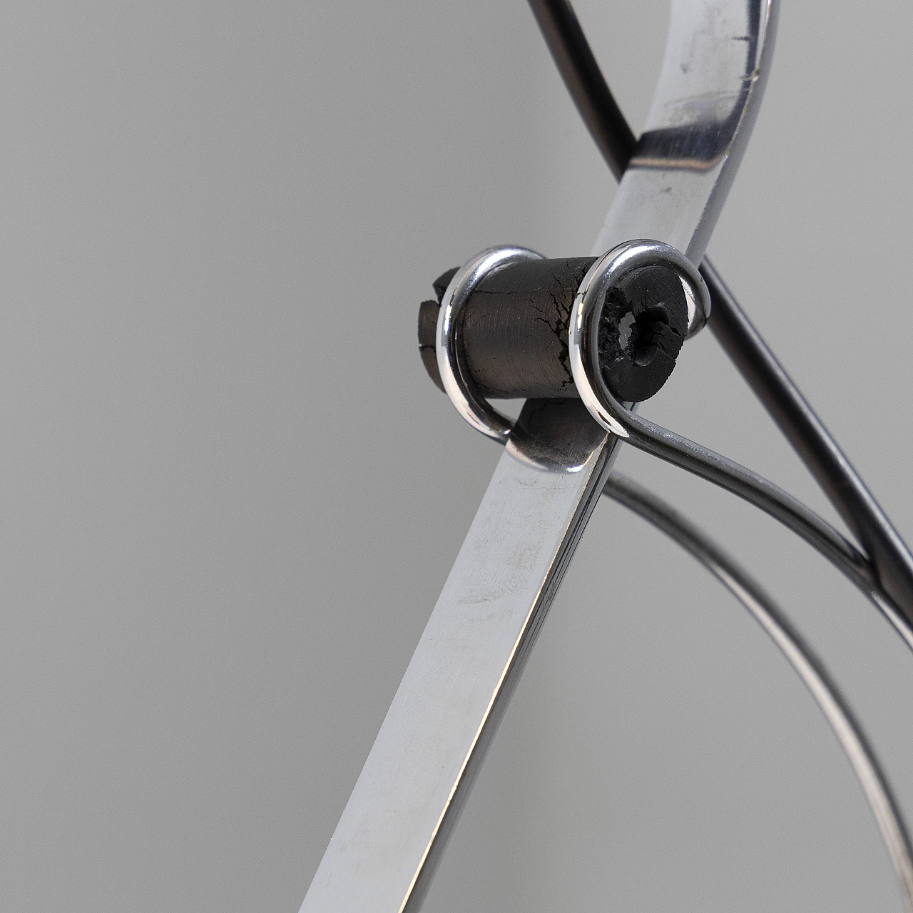 Chrome-plated metal desk clamp lamp, 1970s 19