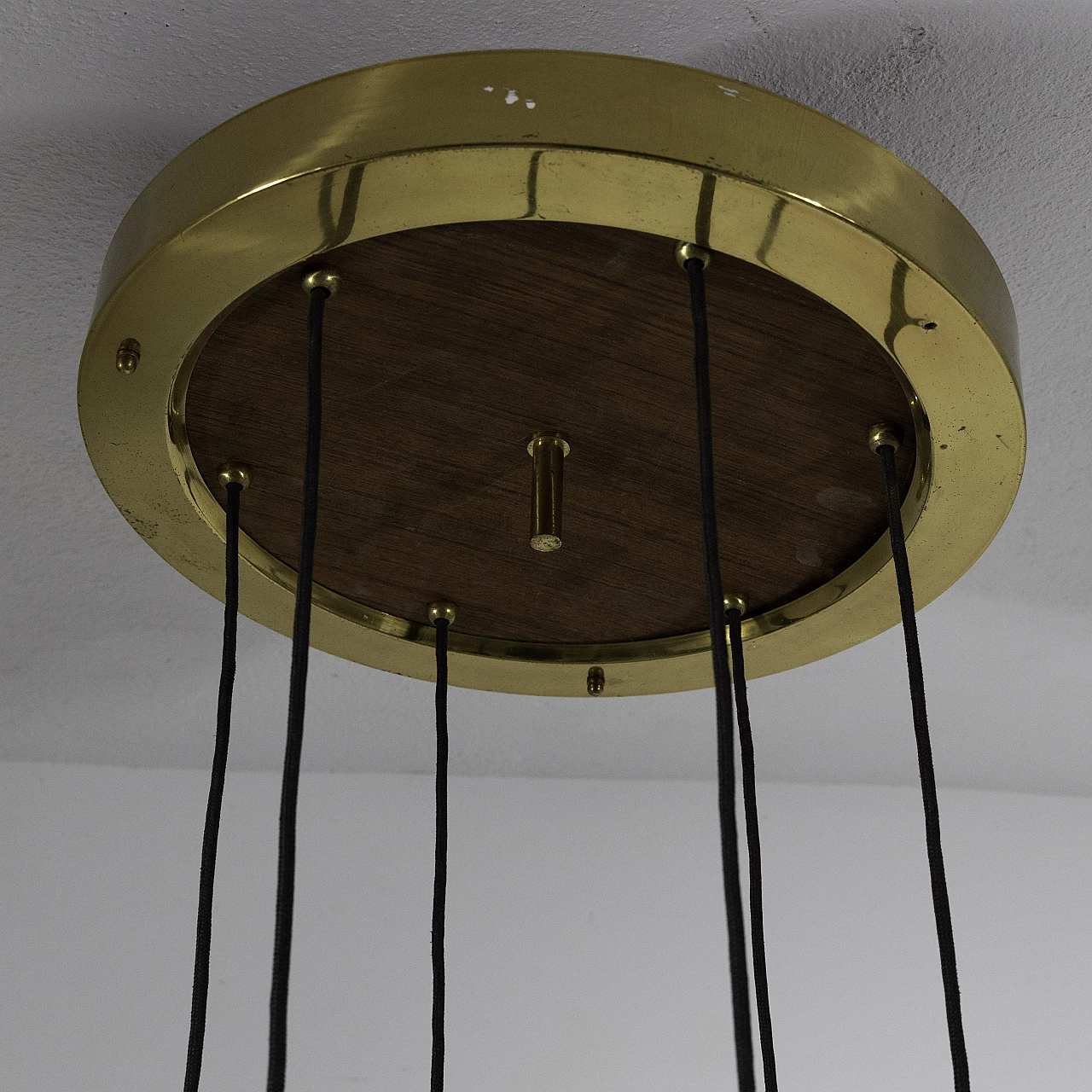 Lampadario a 6 luci in ottone e vetro molato, anni '70 9