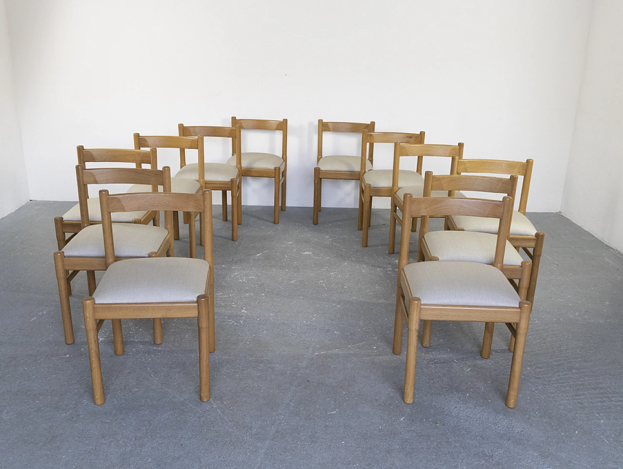 12 oak and fabric chairs, 1970s 6