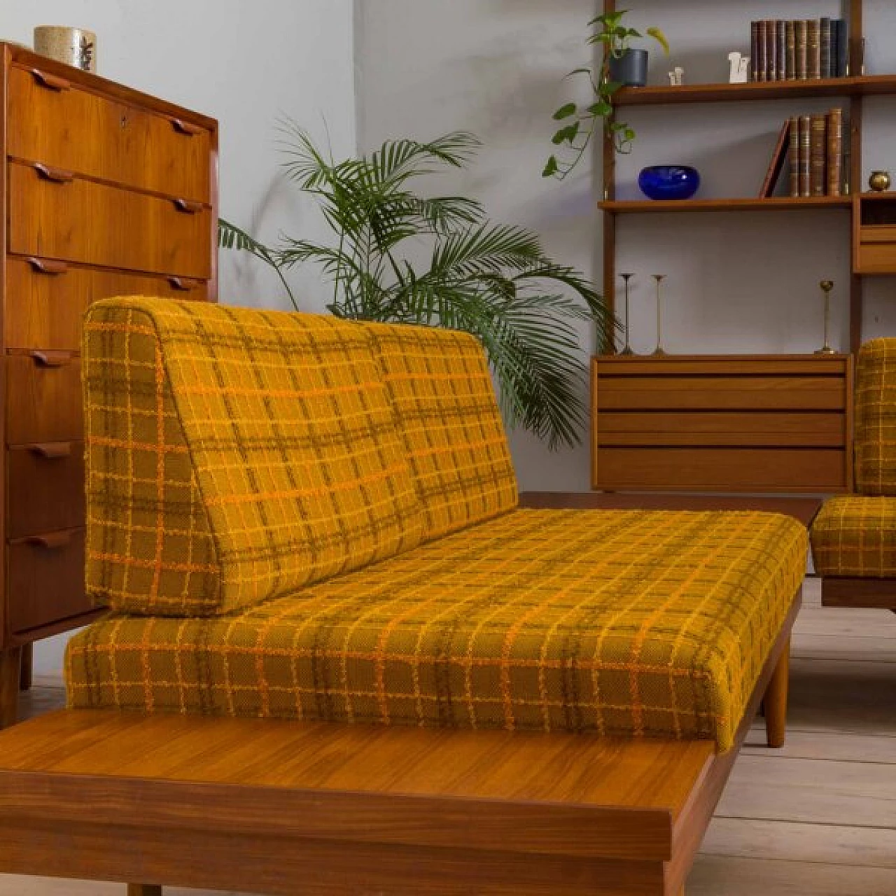 Pair of sofas with pair of coffee tables by Ekornes I. Relling Svane, Norway, 1960s 28