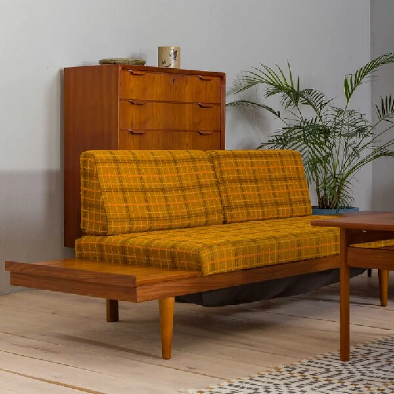 Pair of sofas with pair of coffee tables by Ekornes I. Relling Svane, Norway, 1960s 30