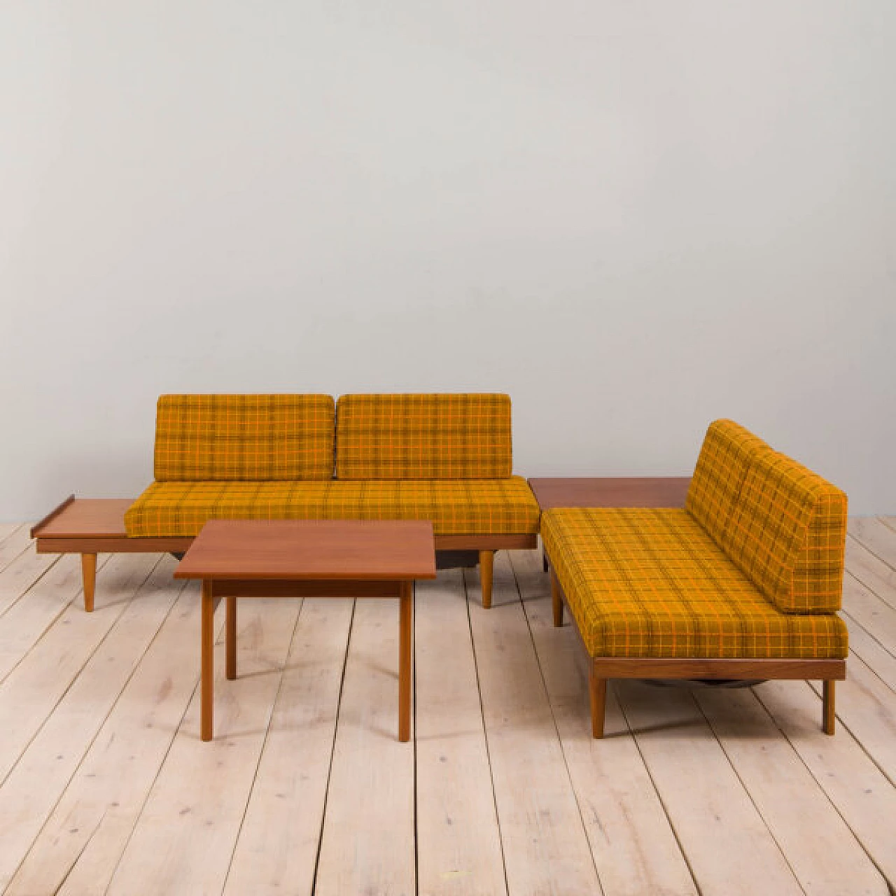 Pair of sofas with pair of coffee tables by Ekornes I. Relling Svane, Norway, 1960s 33