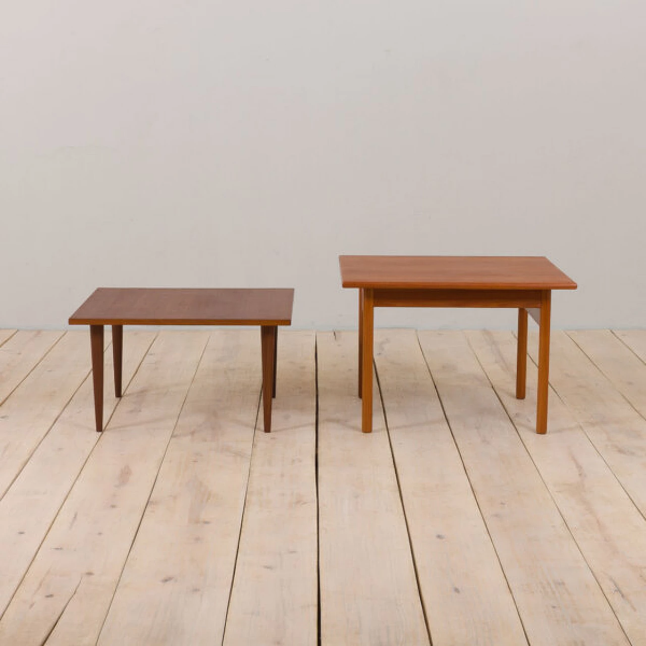 Pair of sofas with pair of coffee tables by Ekornes I. Relling Svane, Norway, 1960s 36