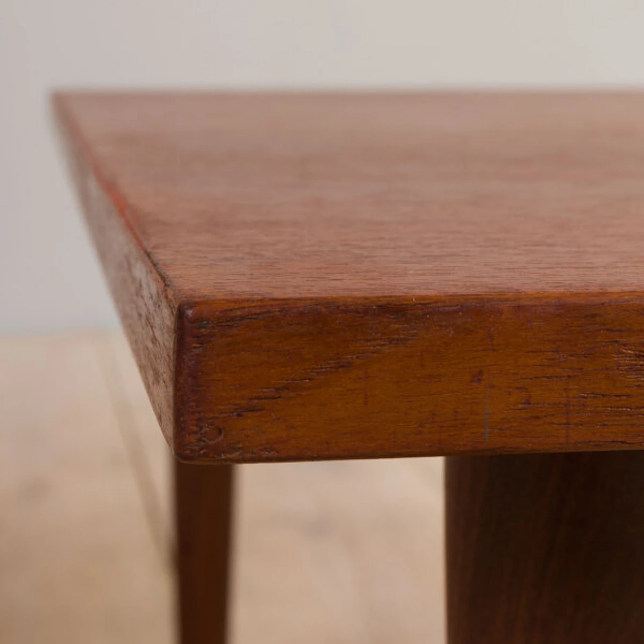 Pair of sofas with pair of coffee tables by Ekornes I. Relling Svane, Norway, 1960s 39