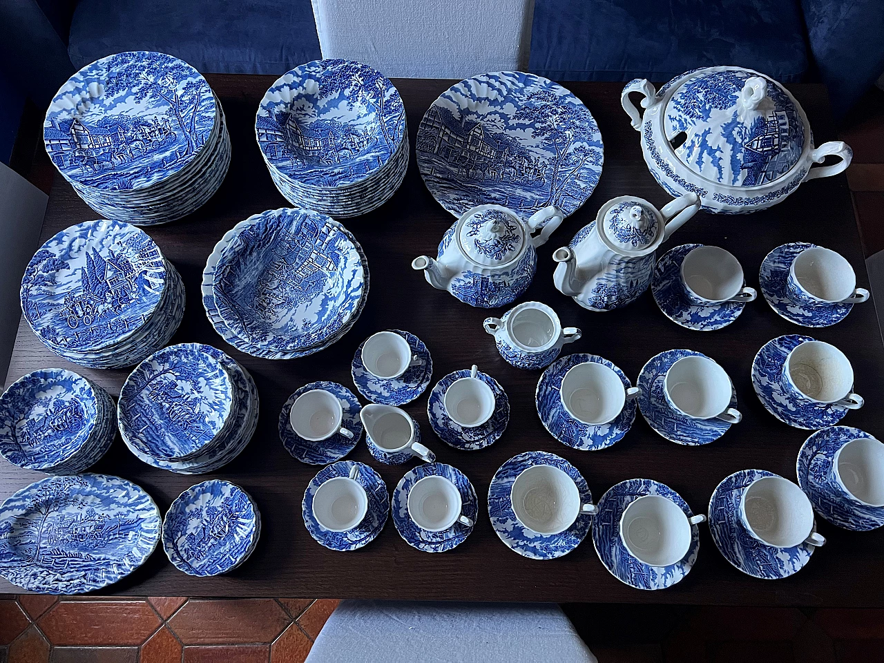 Servizio da tavola in porcellana di Myott Royal Mail, anni '70 32