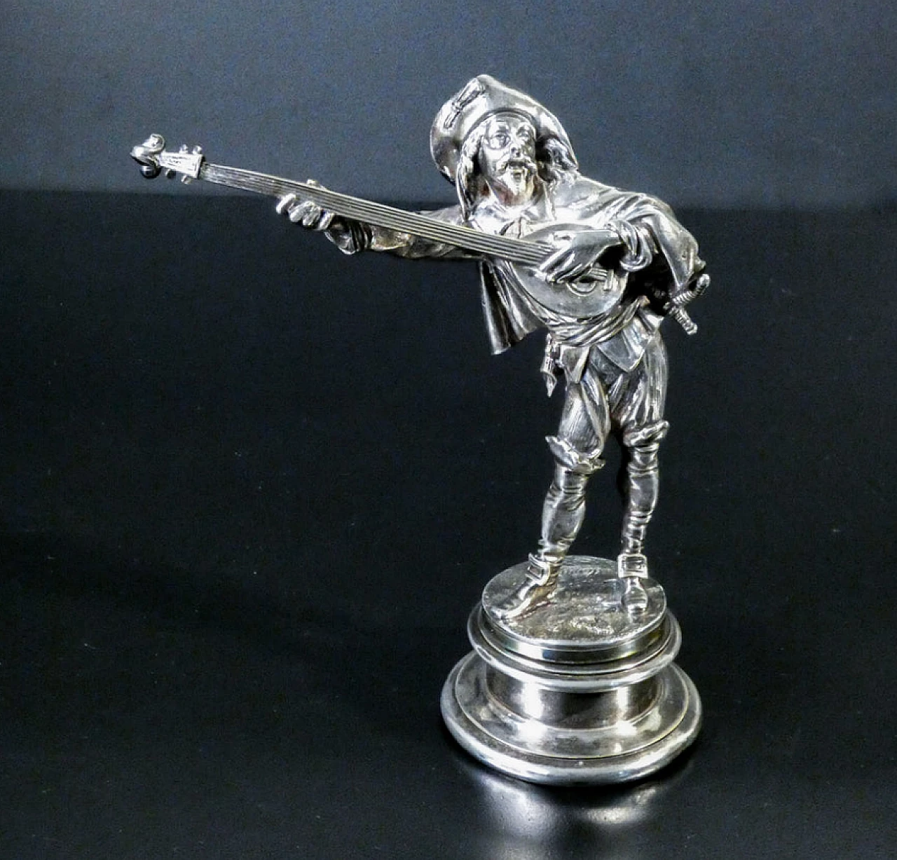 Players, pair of sheffield sculptures by Emile Guillemin, 19th century 2