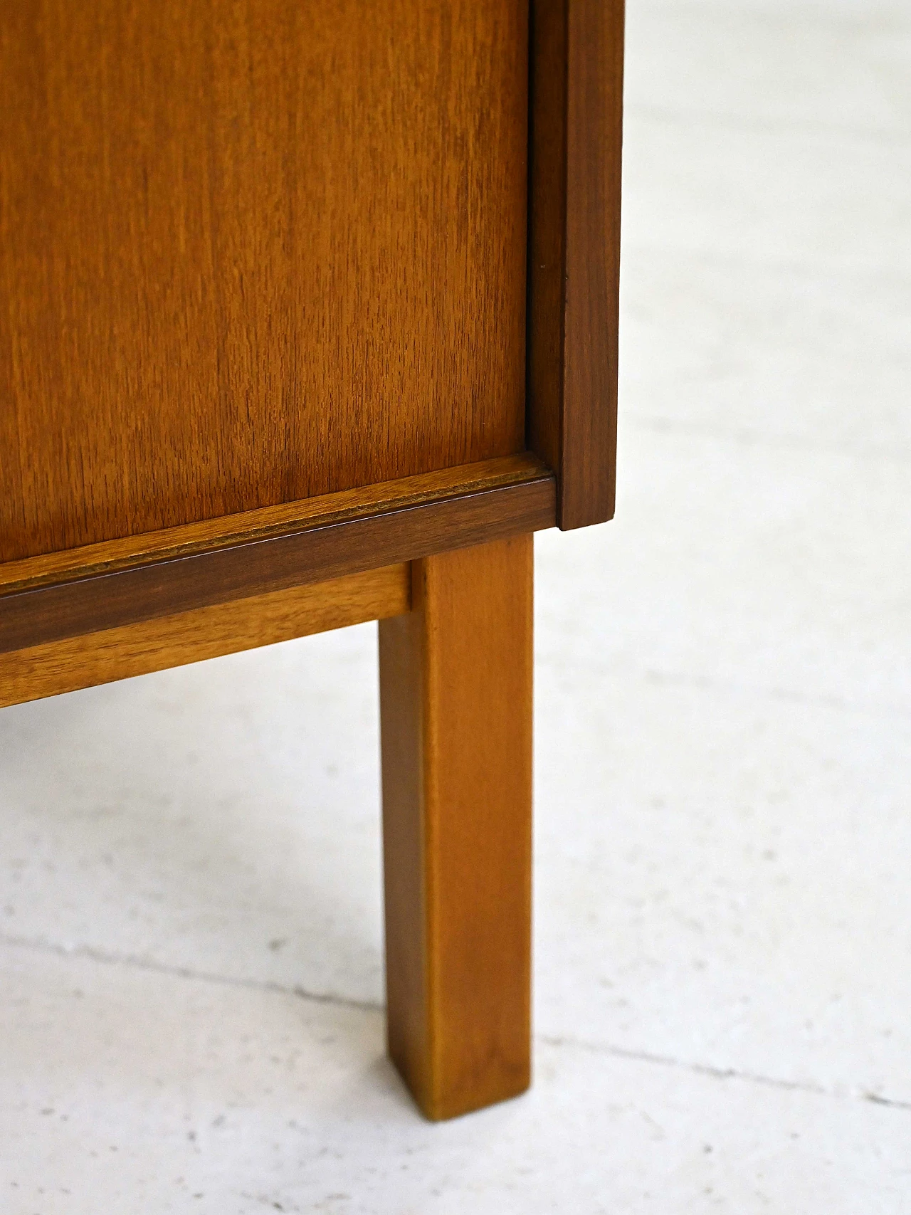 Libreria con cassetti e ante scorrevoli, anni ‘60 12