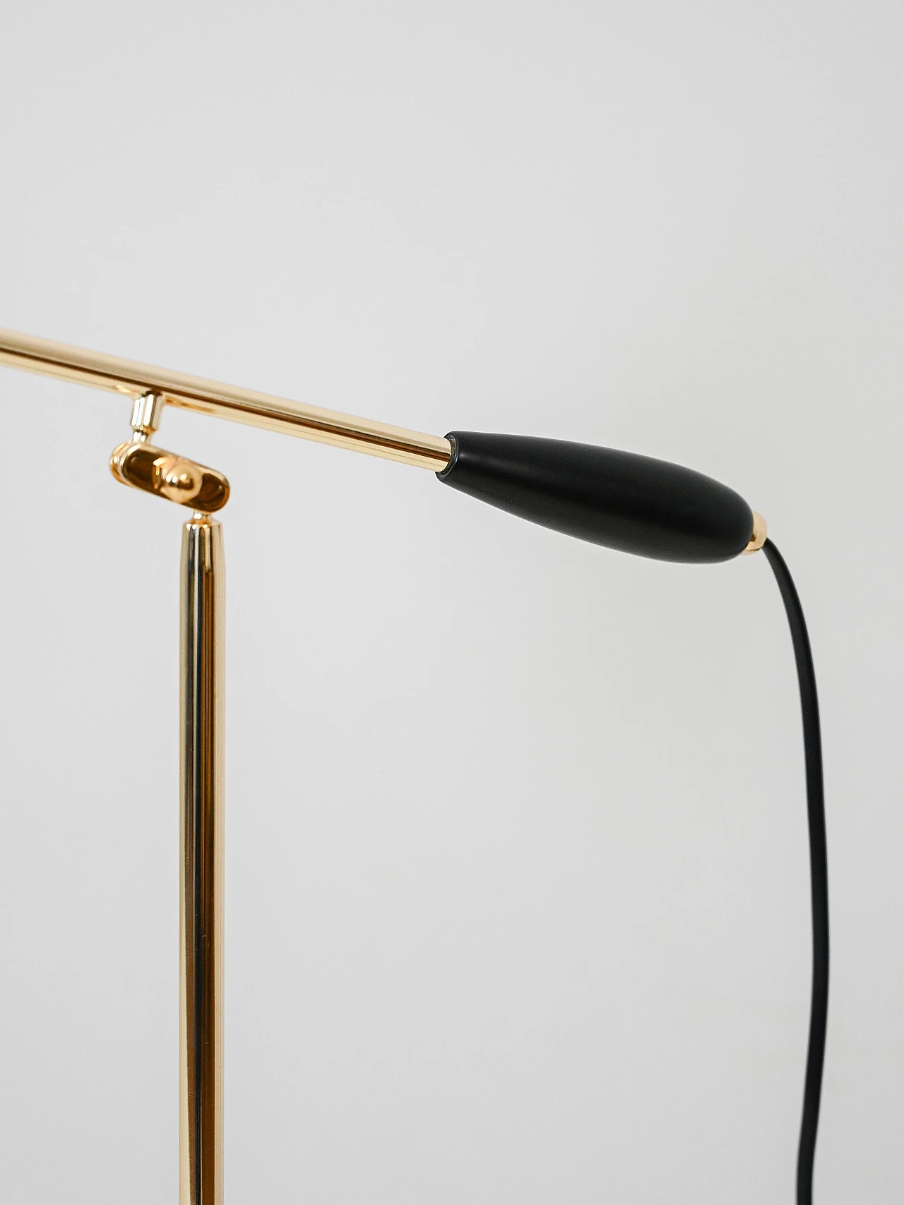 Pair of Scandinavian Birdy floor lamps by Birger Dahl for Northen, 1950s 9