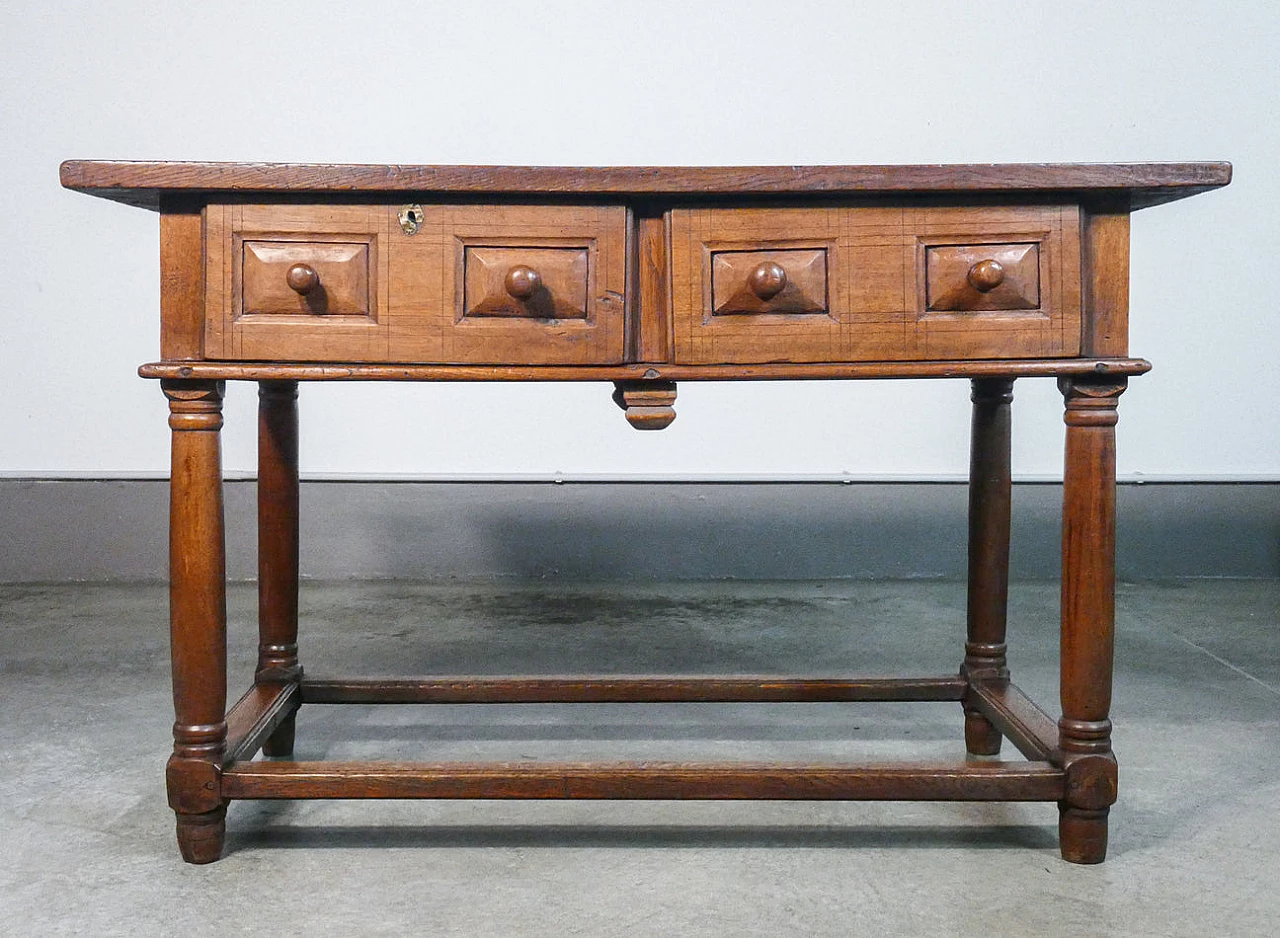 Solid oak desk with two front drawers, late 17th century 5
