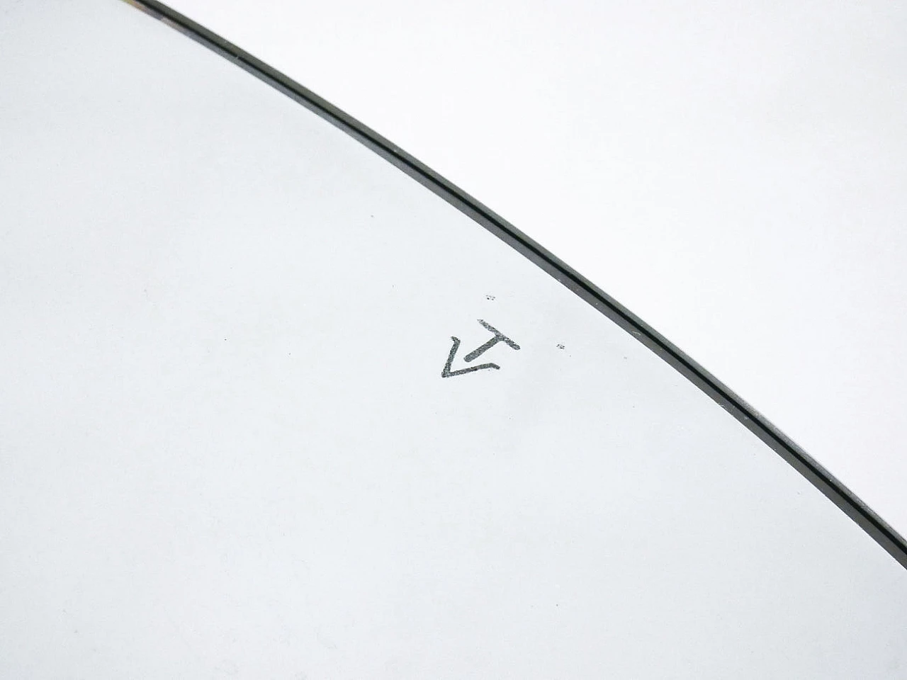 Tavolino tondo di Enrico Paulucci per Vitrex, anni '60 6