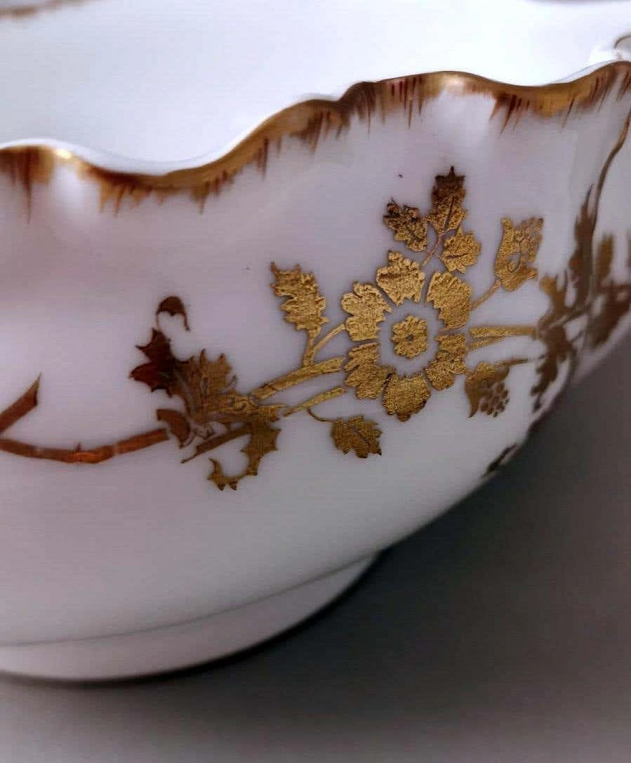 Insalatiera con vassoio in porcellana Limoges di Haviland & Co., inizio '900 13