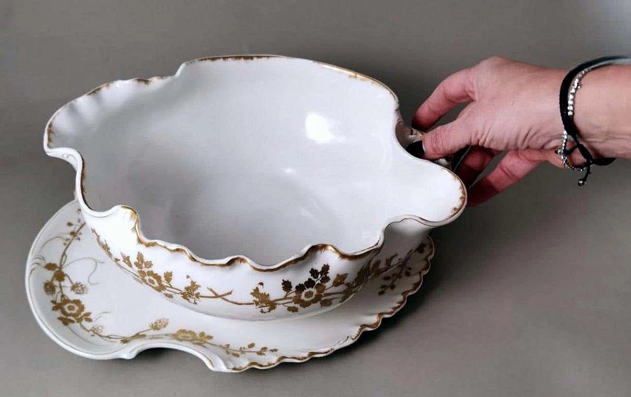 Salad bowl with tray in Limoges porcelain by Haviland & Co., early 20th century 16
