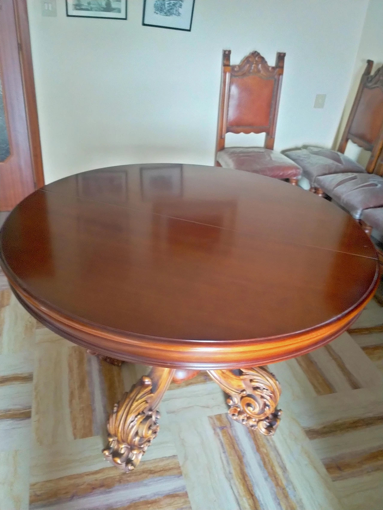 Tavolo rotondo allungabile in noce di Enio Bettarini per 4CM, anni '70 8