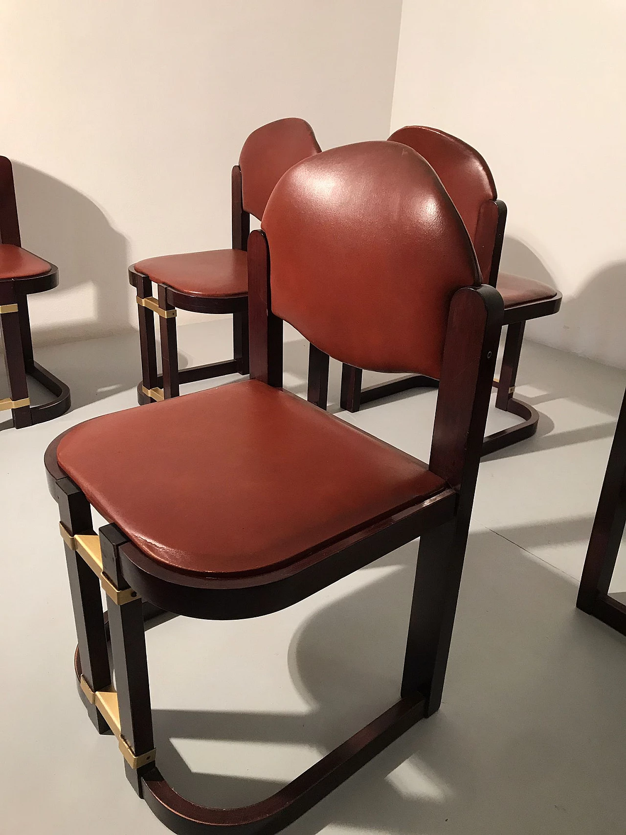 Attr. Augusto Savini 6 faux leather armchairs, 1970s 31