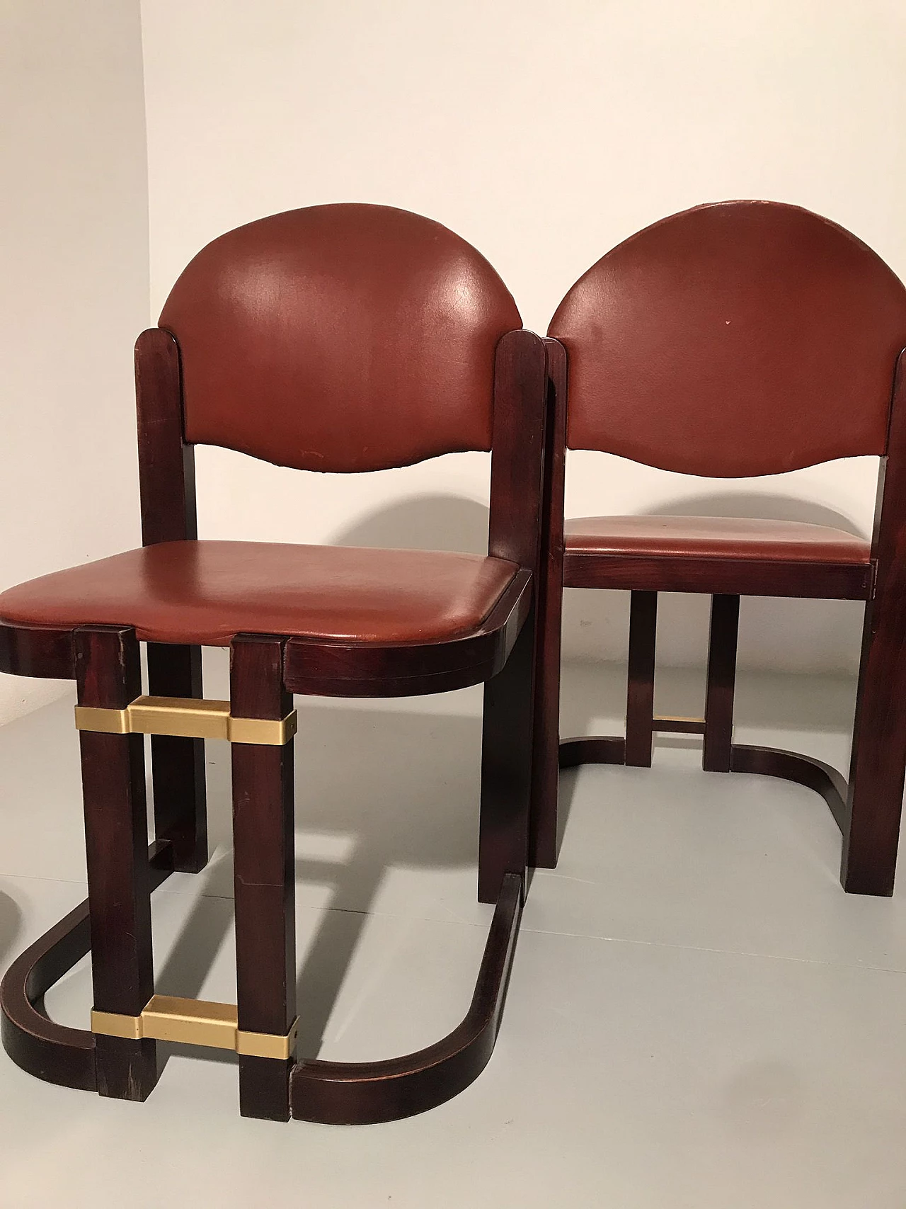 Attr. Augusto Savini 6 faux leather armchairs, 1970s 35