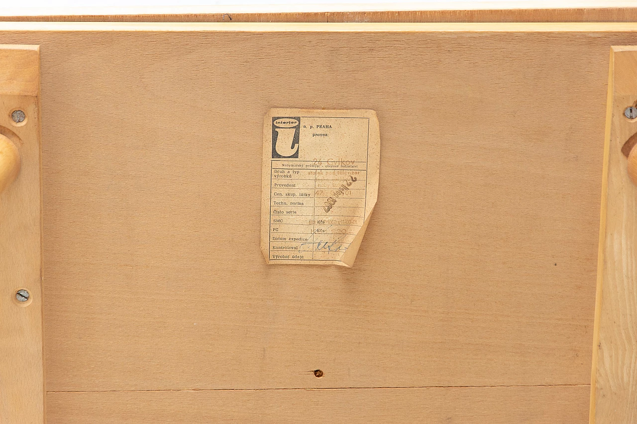 Tavolino in formica e legno di Interiér Praha, anni '60 14