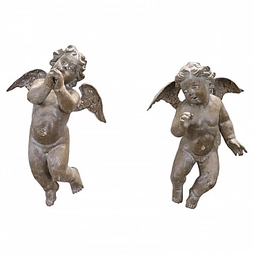 Pair of decorative cherubs