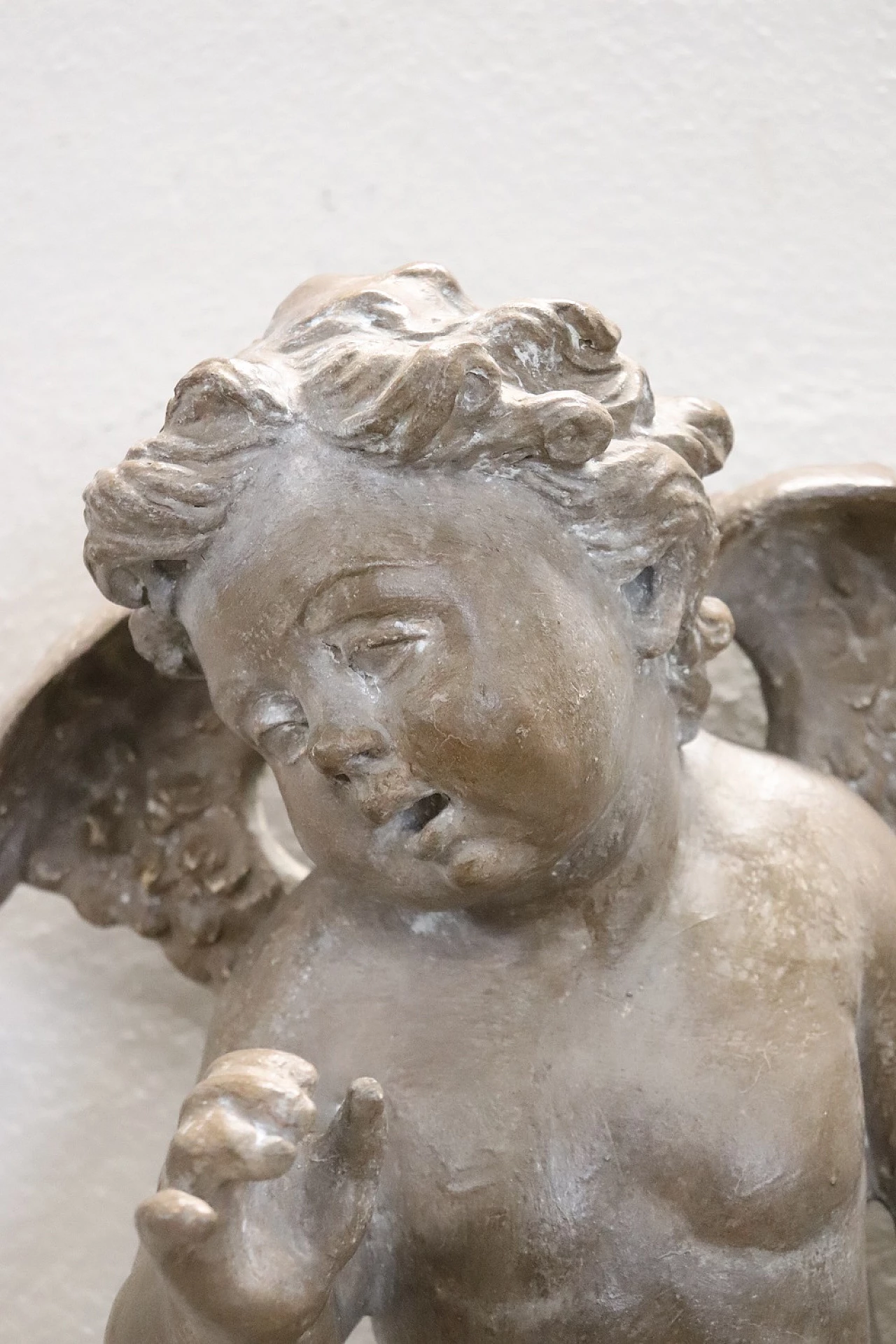 Pair of decorative cherubs 6