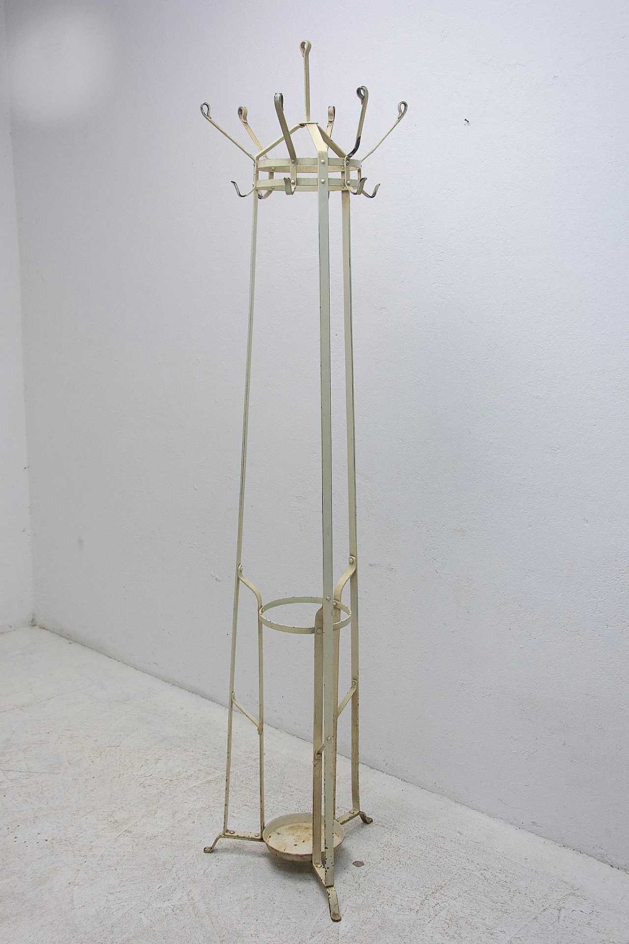 Appendiabiti in metallo, anni '20 4