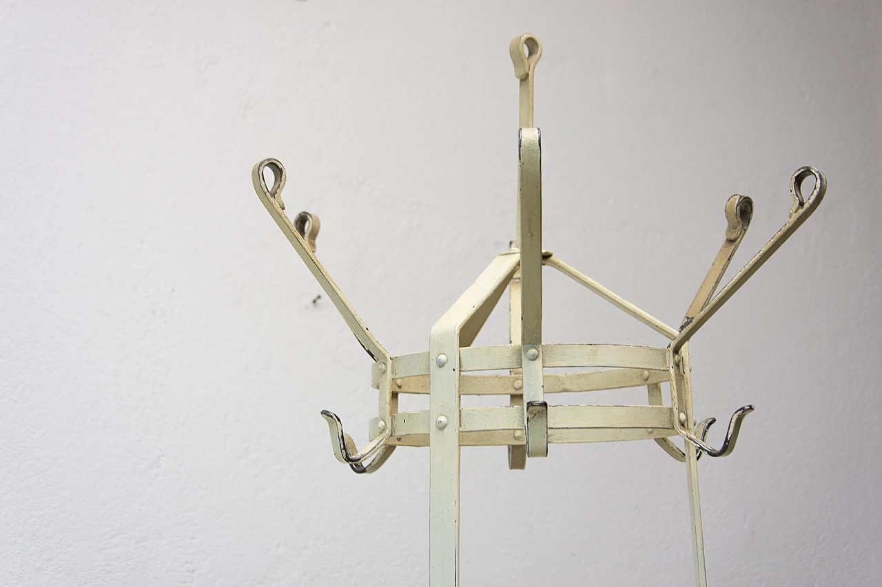 Appendiabiti in metallo, anni '20 9