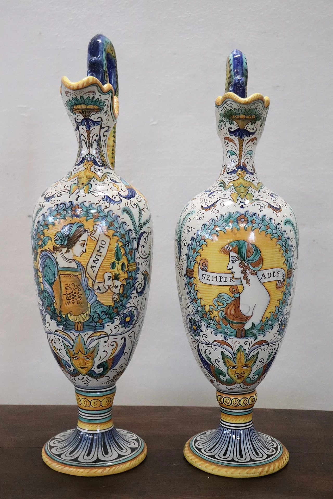 Pair of painted ceramic amphorae by Deruta, early 20th century 2