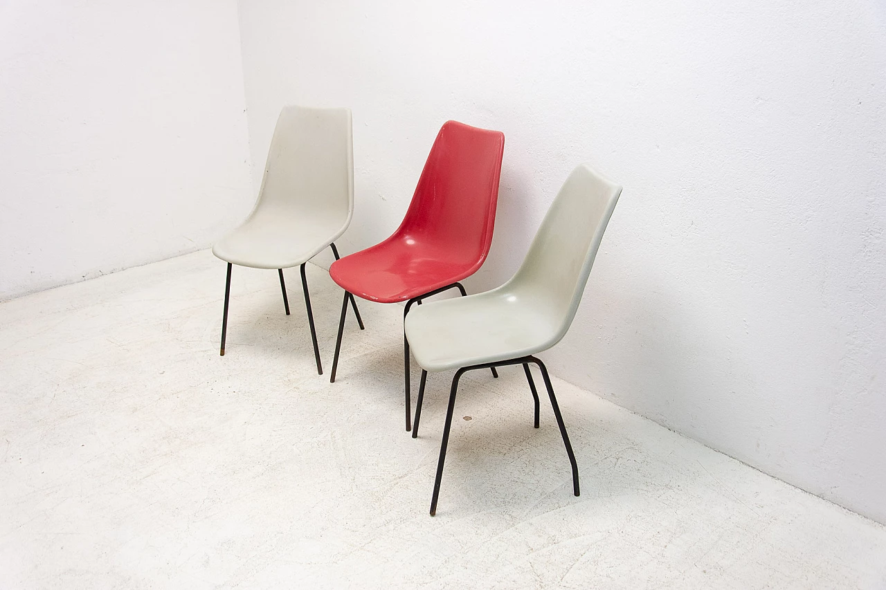 3 Glass fibre chairs by Miroslav Navrátil for Vertex, 1960s 6