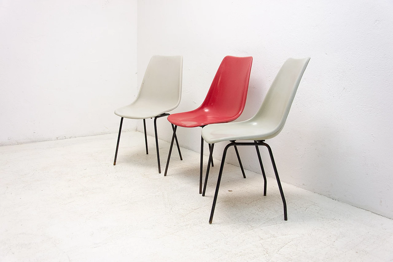 3 Glass fibre chairs by Miroslav Navrátil for Vertex, 1960s 7