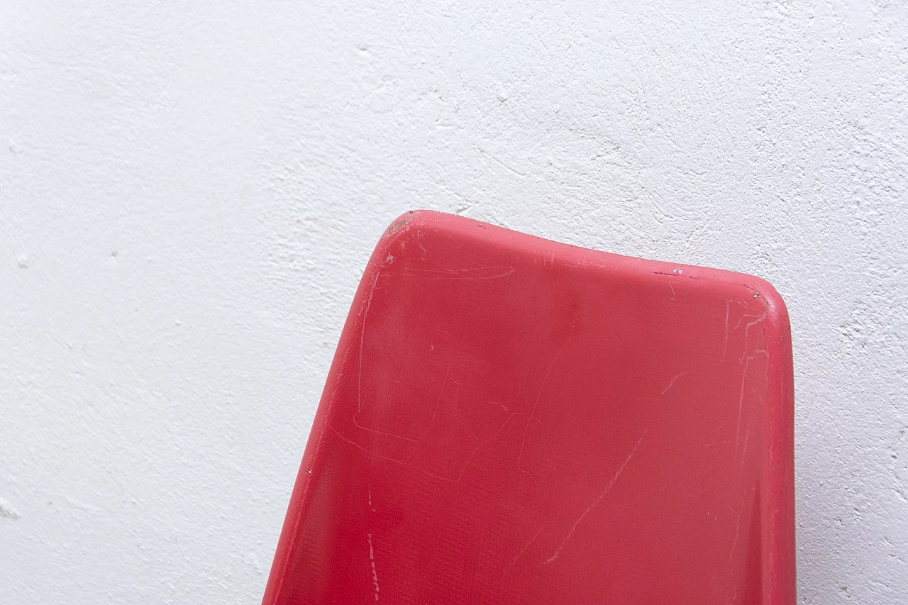 3 Glass fibre chairs by Miroslav Navrátil for Vertex, 1960s 9