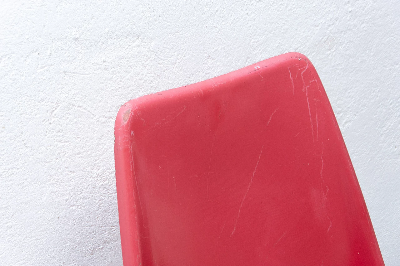 3 Glass fibre chairs by Miroslav Navrátil for Vertex, 1960s 10