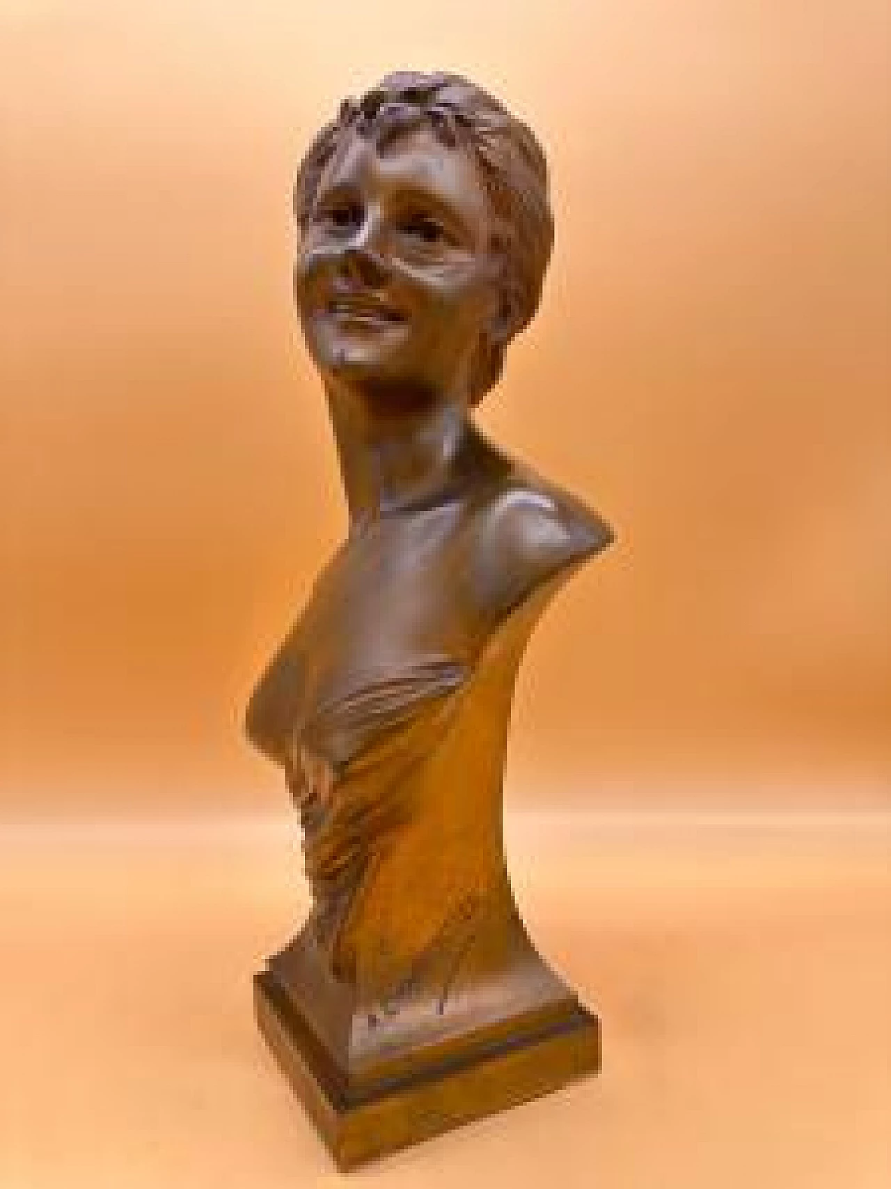 Alexandre Charpentier, busto femminile, scultura in bronzo 3