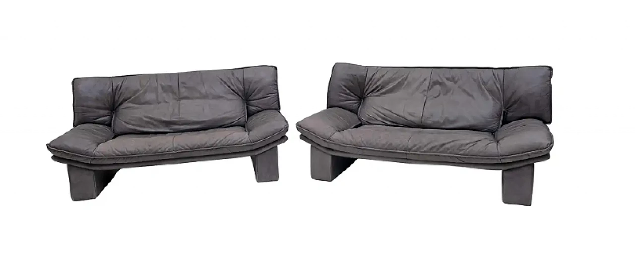 Pair of leather sofas by Nicoletti Salotti, 1980s 1
