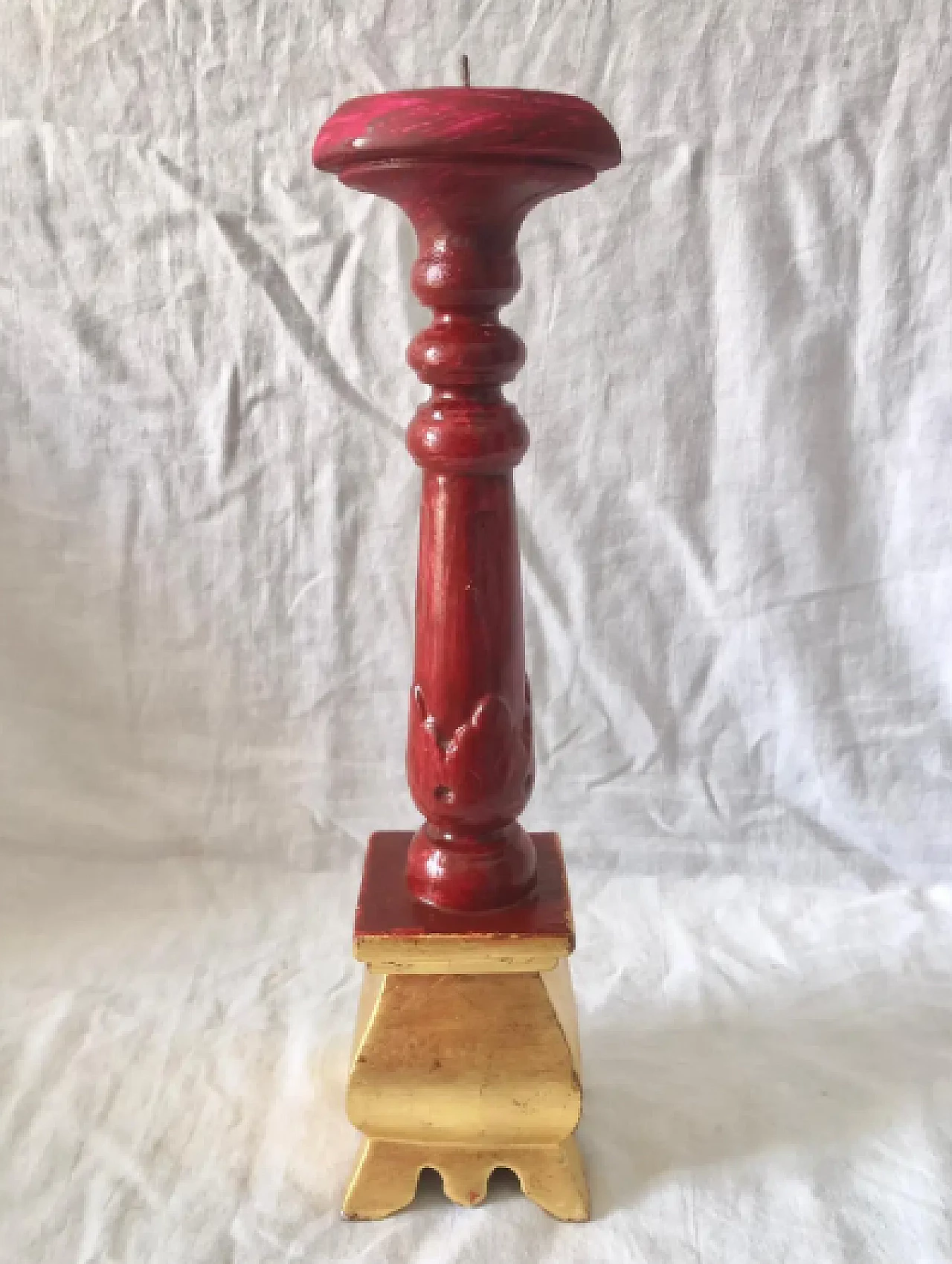 Carved wooden candelabrum lacquered in gold and wine red, 1940s 2
