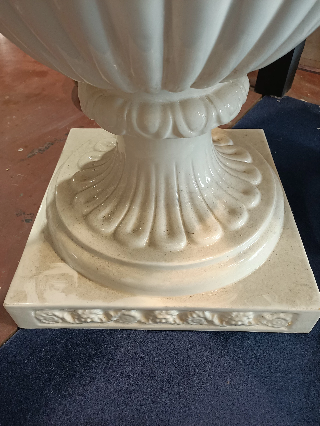 Coppia di vasi in ceramica di Vecchia Bassano con coperchio, inzio '900 2