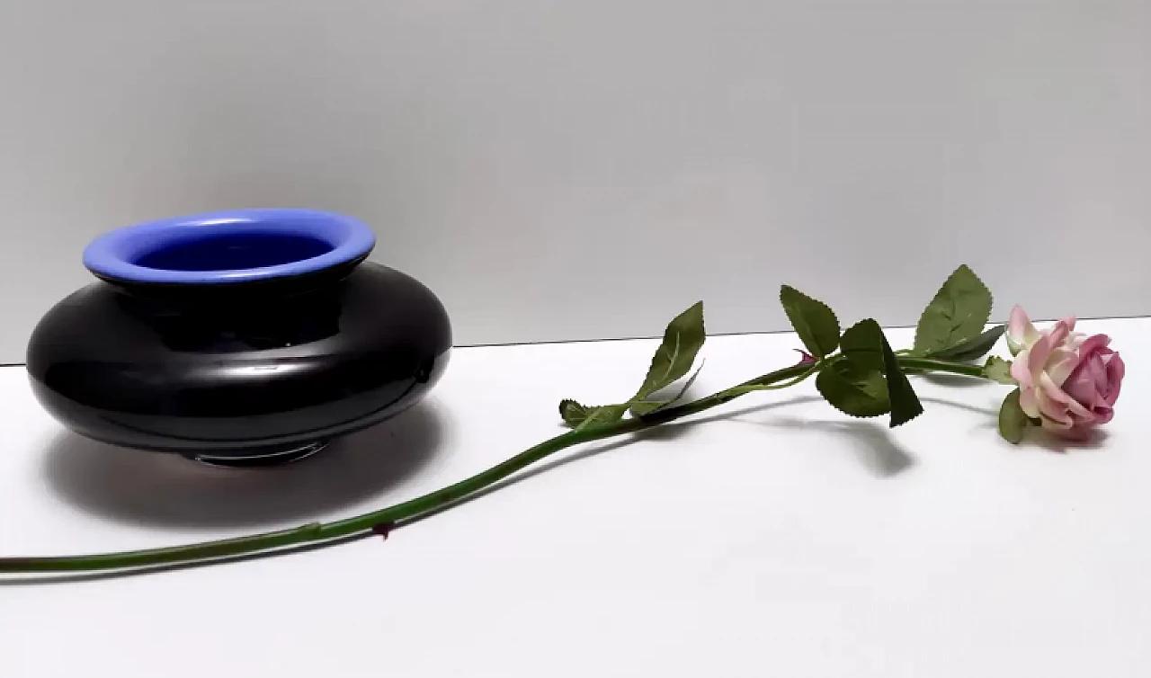 Vase in black and cornflower blue layered glass, 1980s 3