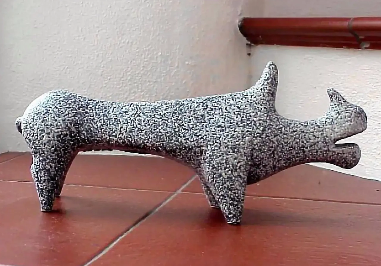 Rinoceronte in ceramica di Roberto Rigon, anni '60 4