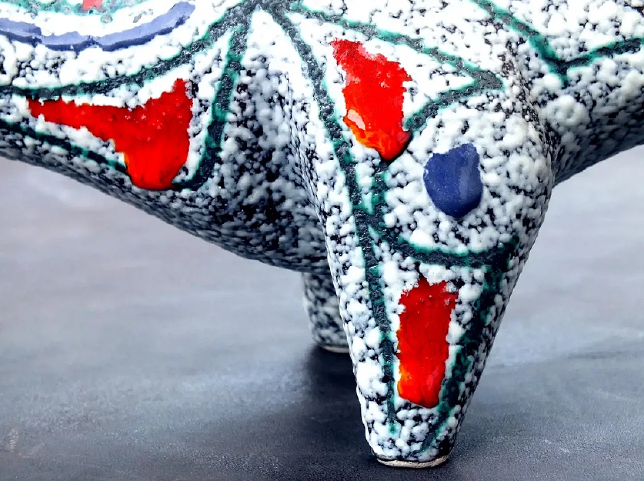 Rinoceronte in ceramica di Roberto Rigon, anni '60 6