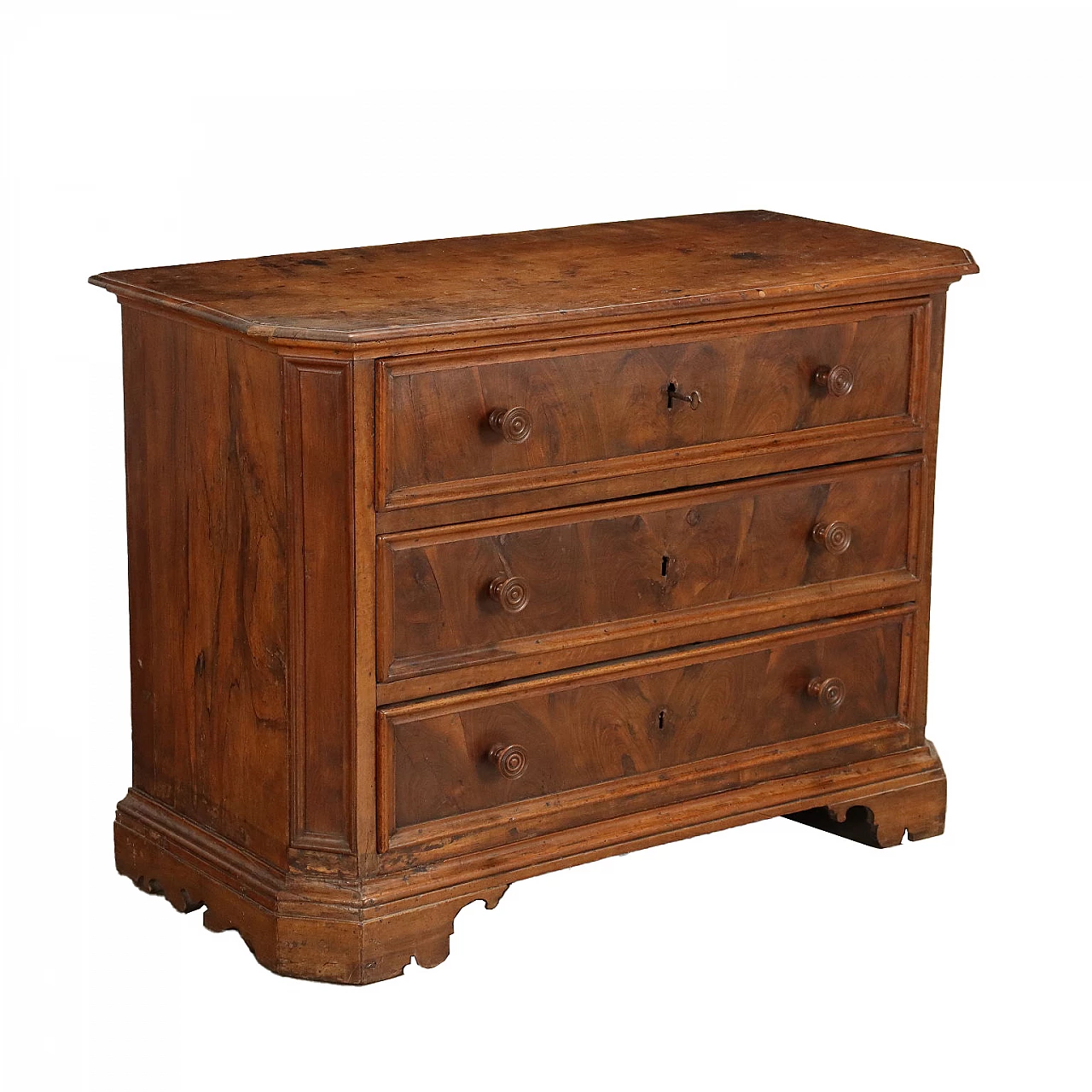 Baroque chest of drawers in walnut with three front drawers, 1700s 1
