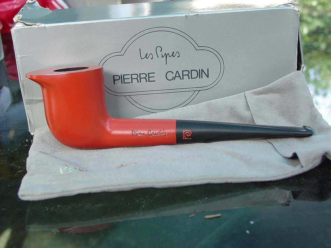 Mahogany and resin pipe by Pierre Cardin Les Pipes, 1970s 5